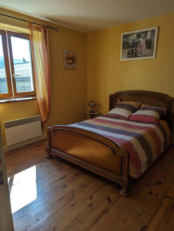 Bed and Breakfast Domaine Viticole Philippe Deschamps Beaujeu  Exterior foto